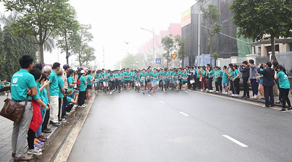 Hơn 1.000 người tham gia giải chạy “Vì sức khỏe toàn dân” - Ảnh 3