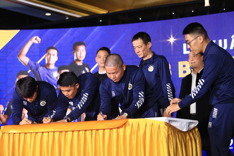 Hà Nội FC: Hành trình đòi lại ngôi vương - Ảnh 2