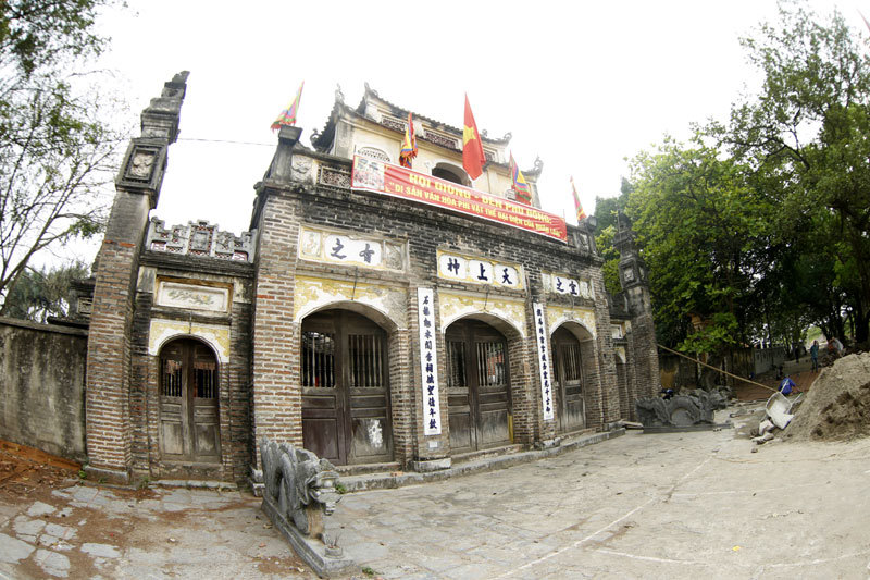Nghiêng mình với kiến trúc thách thức thời gian ở đền Phù Đổng, Hà Nội - Ảnh 7