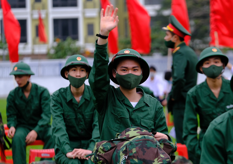 Những hình ảnh ấn tượng trong ngày giao nhận quân năm 2021 tại Hà Nội - Ảnh 8