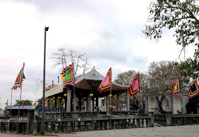 Cảnh tượng hiếm thấy tại các di tích đền, chùa ở Nam Định trong mùa lễ hội - Ảnh 5