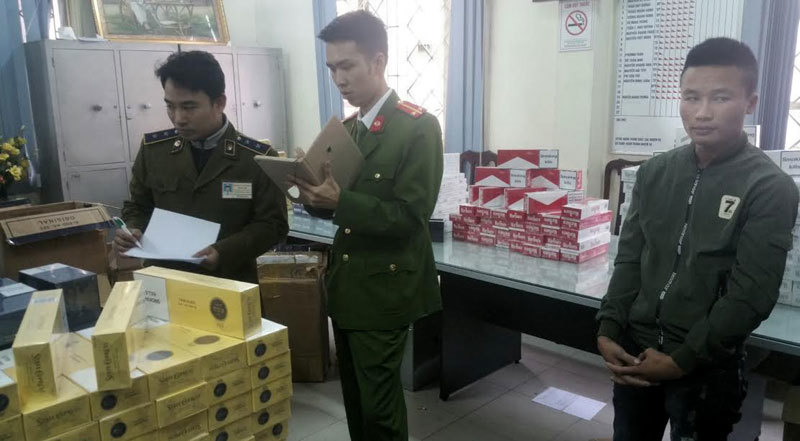 Thu giữ hơn 6.000 bao thuốc lá nhập lậu tại Hà Nội - Ảnh 1