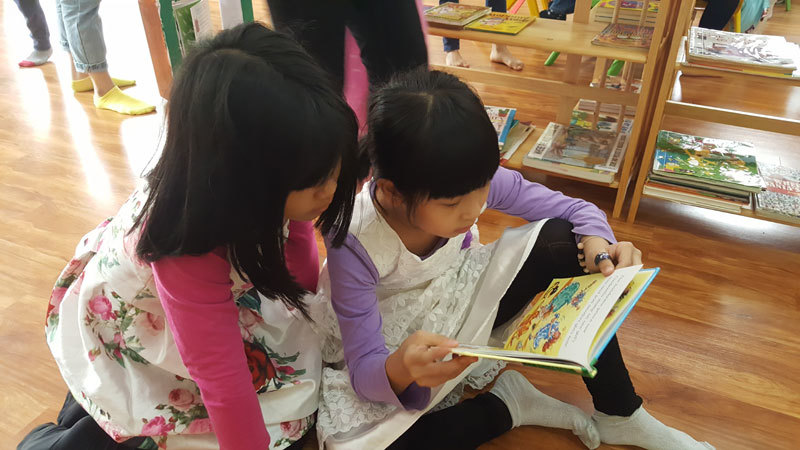 Ngày Hội trẻ cần sách – Thúc đẩy văn hóa đọc cho trẻ - Ảnh 2