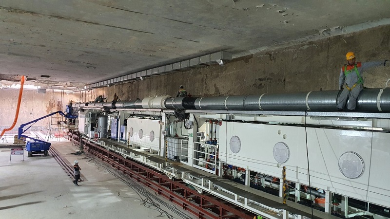 [Ảnh] Cận cảnh lắp đặt máy đào hầm TBM đầu tiên tuyến metro đoạn Nhổn - Ga Hà Nội - Ảnh 3