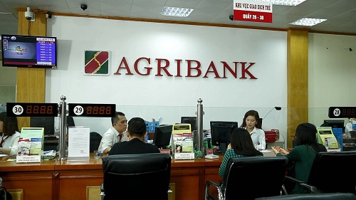 Điều tra vụ khách hàng mất tiền trong tài khoản Agribank - Ảnh 1