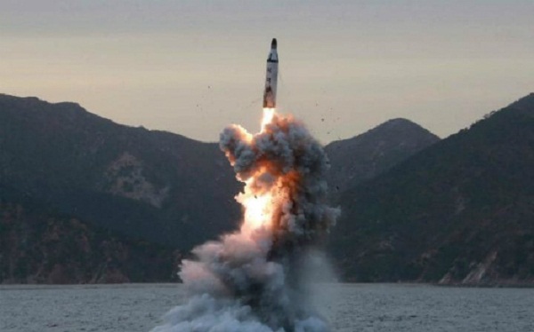 Triều Tiên lại phóng tên lửa thất bại - Ảnh 1