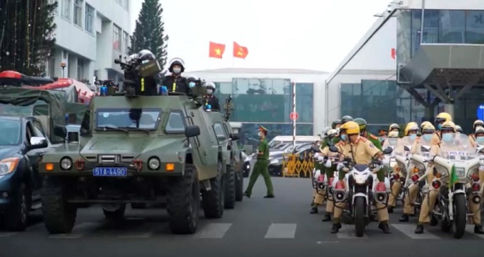 Công an TP Hồ Chí Minh triển khai lực lượng tham gia bảo vệ sân bay Tân Sơn Nhất - Ảnh 1