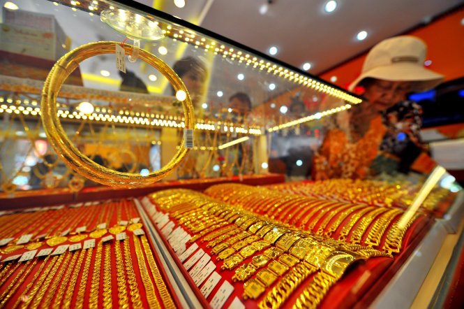 Giá vàng thế giới tăng mạnh, trong nước vượt ngưỡng 57 triệu đồng/lượng - Ảnh 1