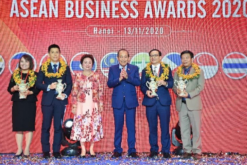 Phó Thủ tướng Thường trực Trương Hòa Bình chúc mừng Doanh nghiệp đạt giải thưởng ABA 2020 - Ảnh 4