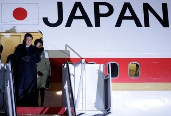 Thủ tướng Nhật sẽ "trấn an" ông Trump trong chuyến thăm Mỹ - Ảnh 1