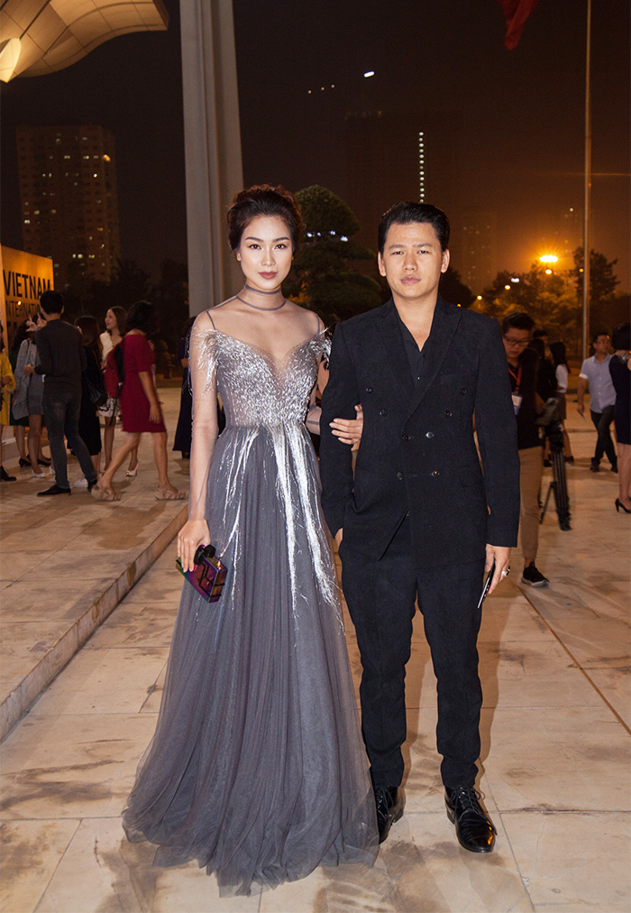 Hoa hậu hoàn vũ Singapore mặc lại váy của Thanh Hằng - Ảnh 6