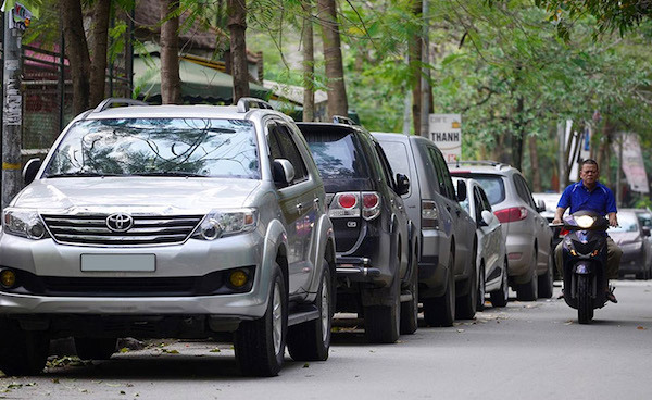TP Hồ Chí Minh: Thông báo cấm đỗ xe khu vực cư xá Lữ Gia từ ngày 1/12 - Ảnh 1