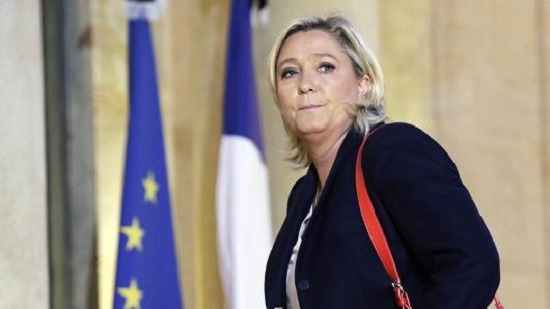 Trước vòng tranh luận trực tiếp, bà Le Pen bất ngờ dẫn đầu - Ảnh 1