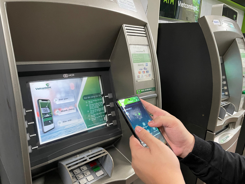 Giao dịch thông minh với dịch vụ rút tiền mặt bằng mã QR tại Vietcombank - Ảnh 2