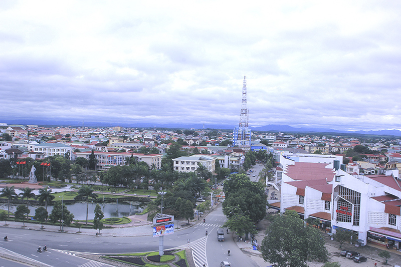 Lo ngại sốt đất ảo, Quảng Trị chỉ đạo ổn định thị trường bất động sản - Ảnh 1