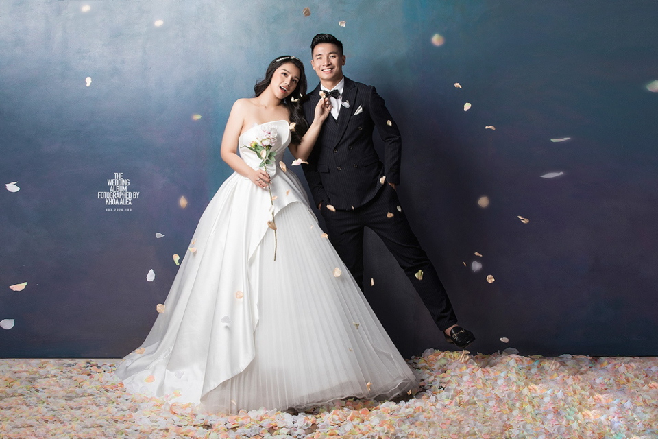[Ảnh] Ngắm trọn bộ ảnh cưới của trung vệ Bùi Tiến Dũng và cô dâu Khánh Linh - Ảnh 11