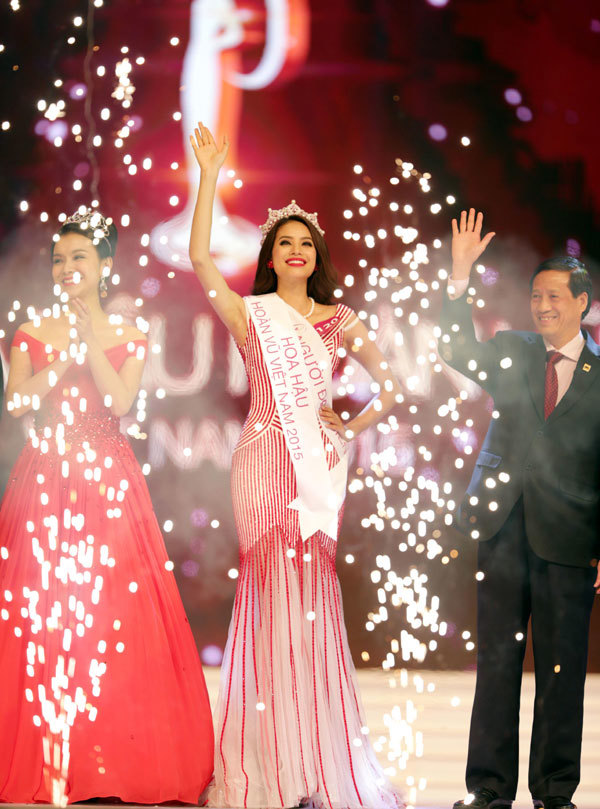Hoa hậu Hoàn vũ Việt Nam 2017 sở hữu nét đẹp gợi cảm, mạnh mẽ - Ảnh 2