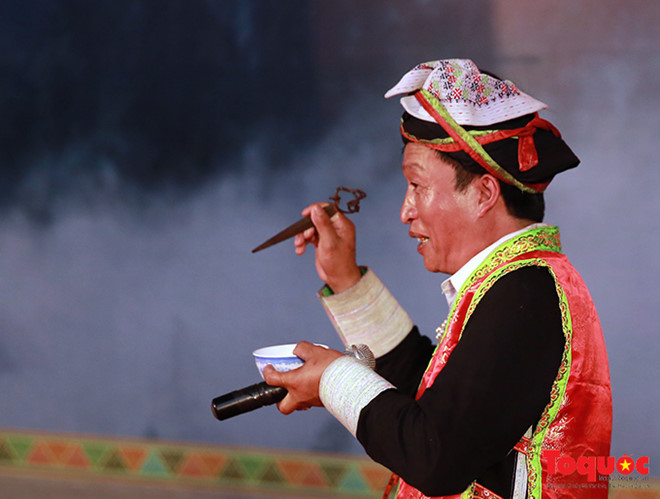 Cận cảnh đám cưới truyền thống của người Dao tại Hà Nội - Ảnh 7
