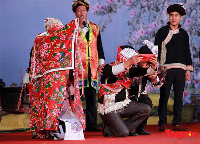 Cận cảnh đám cưới truyền thống của người Dao tại Hà Nội - Ảnh 9