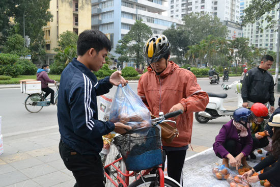 Hỗ trợ bà con, nâng cao thương hiệu cam Hà Giang - Ảnh 3