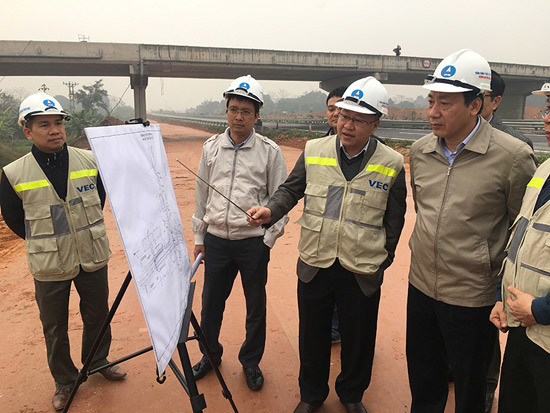 Hoàn thành mở rộng 25km cao tốc Hà Nội - Lào Cai trong tháng 6 - Ảnh 1