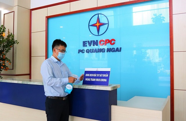 PC Quảng Ngãi đảm bảo cung ứng điện an toàn và ổn định dịp Tết Tân Sửu 2021 - Ảnh 2