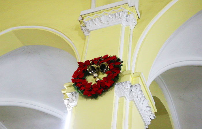Các nhà thờ ở Hà Nội chuẩn bị đón Giáng sinh - Ảnh 9