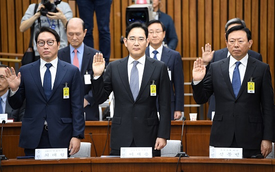 “Thái tử” Samsung bị bắt: Các chaebol tìm cách cải tổ - Ảnh 1