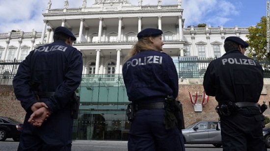 Tây Ban Nha: Bắt 2 nghi phạm khủng bố - Ảnh 1