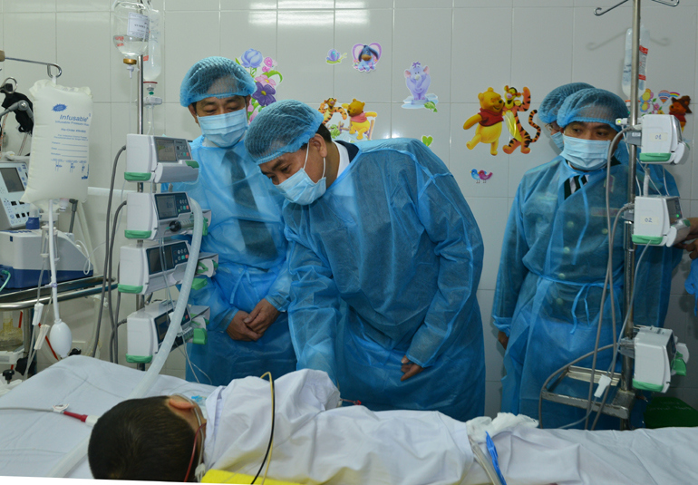 Bệnh nhân được ghép phổi thành công đầu tiên ở Việt Nam phục hồi tốt - Ảnh 1
