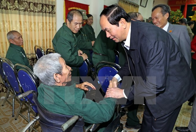 Chủ tịch nước thăm Trung tâm điều dưỡng thương binh Nho Quan - Ảnh 1