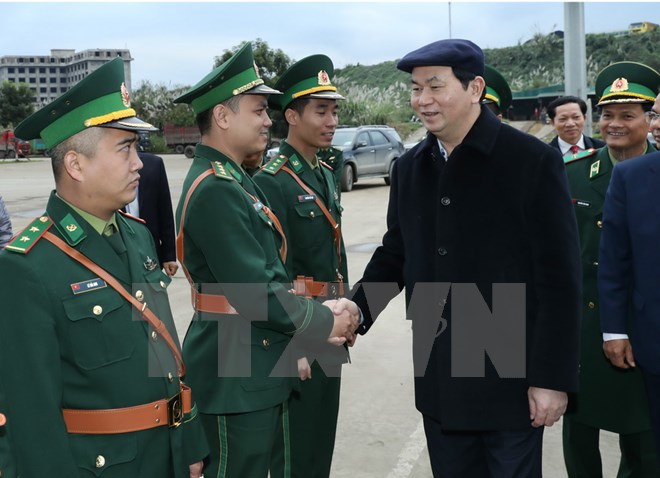Chủ tịch nước Trần Đại Quang dự lễ thượng cờ trên đỉnh Fansipan - Ảnh 1
