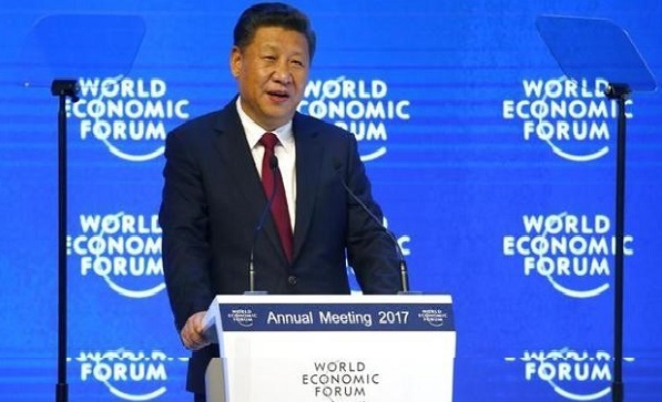 Chủ tịch Trung Quốc "đá xoáy" ông Trump ở Davos - Ảnh 1