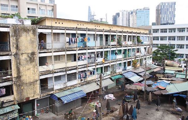 TP Hồ Chí Minh: Đề xuất chỉ cần 50% cư dân đồng ý là tháo dỡ chung cư cũ - Ảnh 1