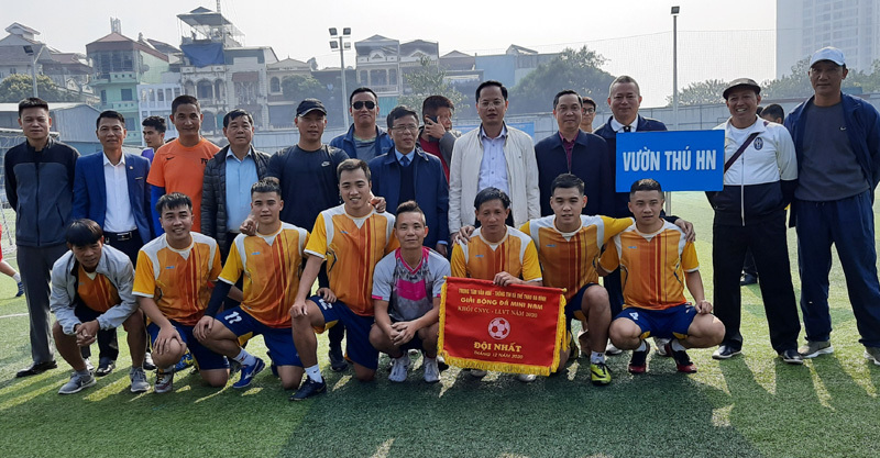 Tìm ra nhà vô địch Giải bóng đá Công nhân viên chức - Lực lượng vũ trang quận Ba Đình năm 2020 - Ảnh 1