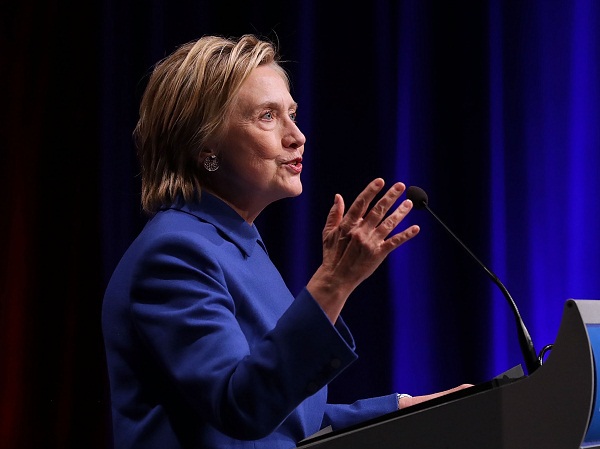 Chiến dịch của bà Clinton sẽ tham gia tái kiểm phiếu ở bang chiến trường - Ảnh 1