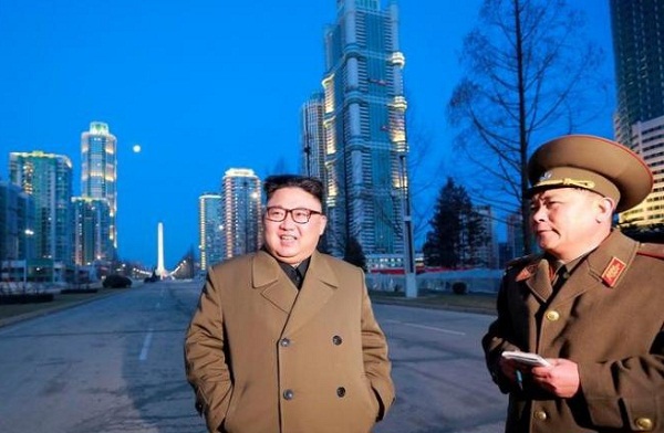 Triều Tiên tuyên bố công nghiệp tên lửa "sang trang mới" - Ảnh 1