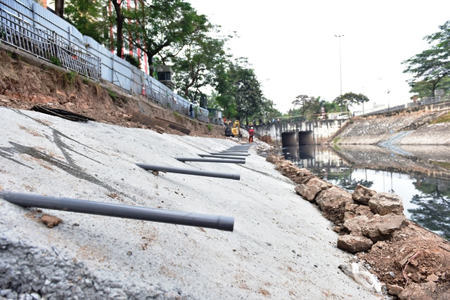 Hà Nội: Hối hả trên công trường dự án hồi sinh sông Tô Lịch - Ảnh 8