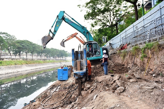 Hà Nội: Hối hả trên công trường dự án hồi sinh sông Tô Lịch - Ảnh 3