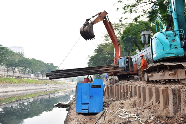 Hà Nội: Hối hả trên công trường dự án hồi sinh sông Tô Lịch - Ảnh 5