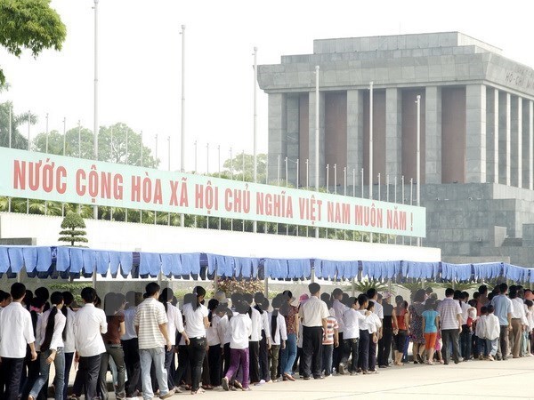 Tiếp tục tổ chức lễ viếng Chủ tịch Hồ Chí Minh từ ngày 6/12 - Ảnh 1