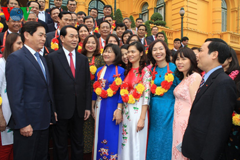 Chủ tịch nước Trần Đại Quang gặp mặt 60 Bí thư Chi bộ tiêu biểu - Ảnh 2