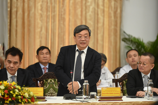 Chính phủ nên cho doanh nghiệp tư nhân xử lý vấn đề của sàn giao dịch chứng khoán Việt Nam - Ảnh 2