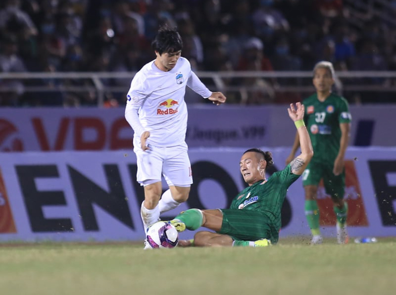 Vòng 1 V-League 2021: Công Phượng tịt ngòi, HAGL thất bại trước Sài Gòn - Ảnh 1
