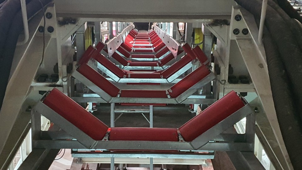 [Ảnh] Cận cảnh lắp đặt máy đào hầm TBM đầu tiên tuyến metro đoạn Nhổn - Ga Hà Nội - Ảnh 10