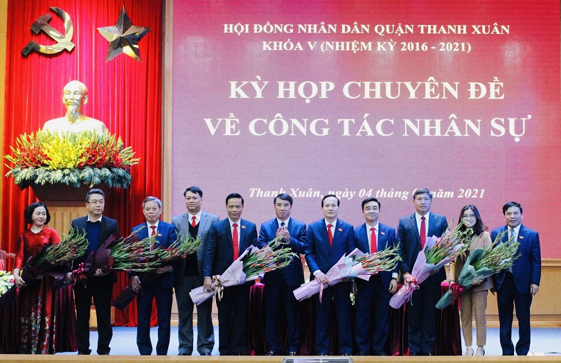 Quận Thanh Xuân có tân Chủ tịch HĐND và 3 Phó Chủ tịch UBND quận - Ảnh 3