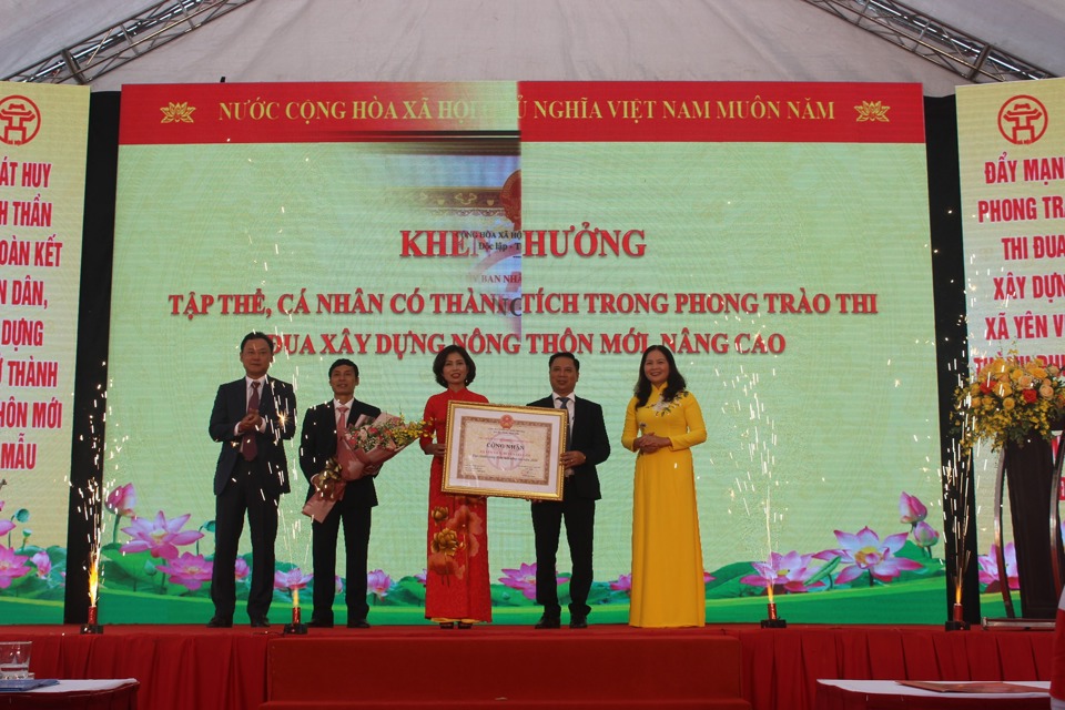 Xã Yên Viên đón Bằng công nhận danh hiệu Xã đạt chuẩn nông thôn mới nâng cao - Ảnh 3