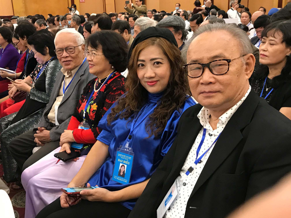 Nhà văn Nguyễn Bình Phương trúng vào BCH Hội Nhà văn Việt Nam khóa mới với số phiếu cao nhất - Ảnh 2