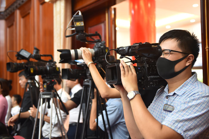Đe dọa tính mạng nhà báo, phóng viên: Phạt tiền đến 60 triệu đồng - Ảnh 1