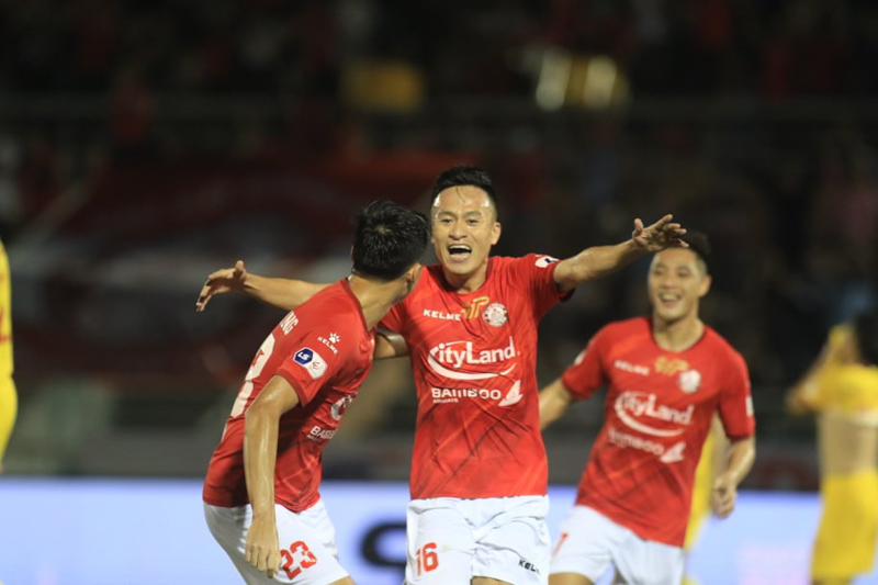 Vòng 2 V-League 2021: Ra mắt tân binh Lee Nguyễn, TP Hồ Chí Minh có 3 điểm đầu tiên - Ảnh 1